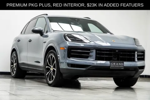 More photos of 2024 Porsche Cayenne E-Hybrid at Grand Motorcars Kennesaw, GA