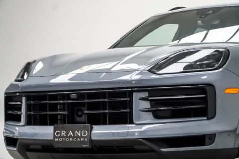 Photos of 2024 Porsche Cayenne E-Hybrid for sale in Kennesaw, GA at Grand Motorcars Kennesaw