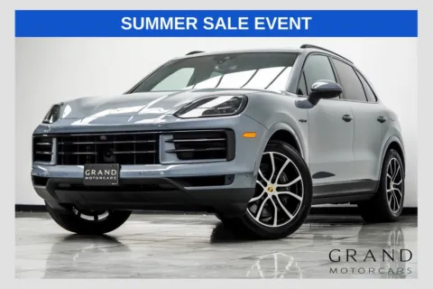 Unknown 2024 Porsche Cayenne E-Hybrid for sale in Kennesaw, GA