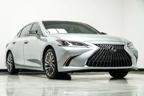 More photos of 2025 Lexus ES 350 Ultra Luxury at Grand Motorcars Kennesaw, GA