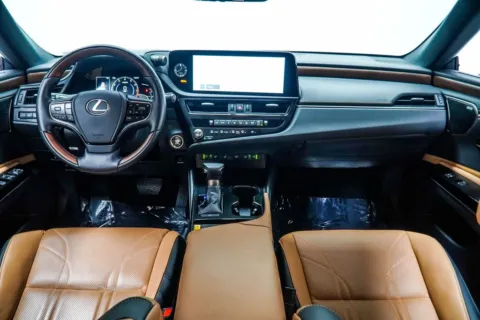More photos of 2025 Lexus ES 350 Ultra Luxury at Grand Motorcars Kennesaw, GA