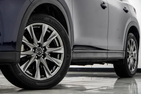 More photos of 2019 Mazda CX-5 Signature at Grand Motorcars Kennesaw, GA