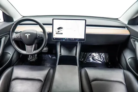 More photos of 2019 Tesla Model 3 Mid Range at Grand Motorcars Kennesaw, GA