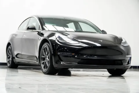 More photos of 2019 Tesla Model 3 Mid Range at Grand Motorcars Kennesaw, GA