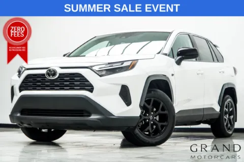 White 2024 Toyota RAV4 LE for sale in Kennesaw, GA