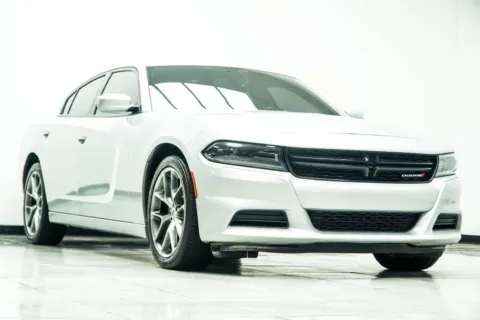 More photos of 2022 Dodge Charger SXT at Grand Motorcars Kennesaw, GA