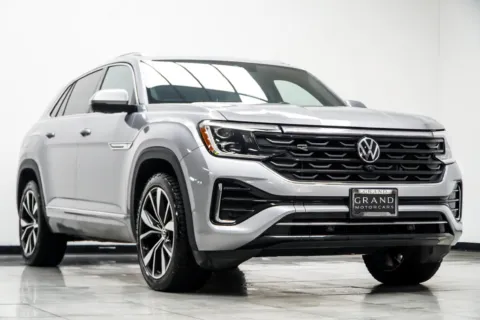 More photos of 2024 Volkswagen Atlas Cross Sport 2.0T SEL Premium R-Line at Grand Motorcars Kennesaw, GA