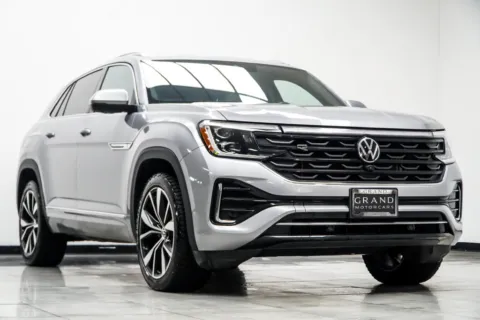More photos of 2024 Volkswagen Atlas Cross Sport 2.0T SEL Premium R-Line at Grand Motorcars Kennesaw, GA