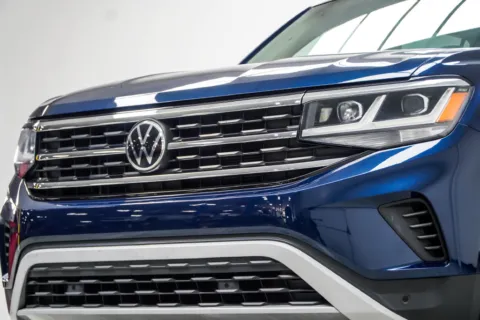 Photos of 2022 Volkswagen Atlas 3.6L V6 SE w/Technology for sale in Kennesaw, GA at Grand Motorcars Kennesaw