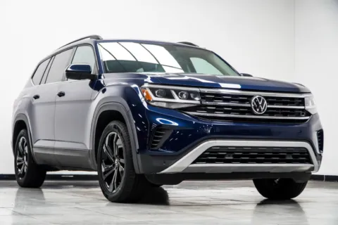 More photos of 2022 Volkswagen Atlas 3.6L V6 SE w/Technology at Grand Motorcars Kennesaw, GA