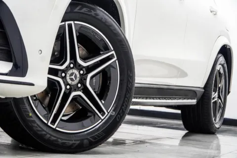 More photos of 2024 Mercedes-Benz GLE 450e at Grand Motorcars Kennesaw, GA