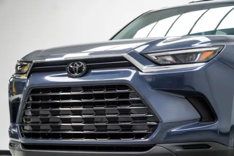Photos of 2024 Toyota Grand Highlander Hybrid XLE for sale in Kennesaw, GA at Grand Motorcars Kennesaw
