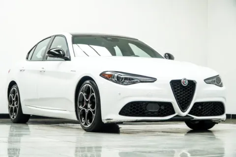 More photos of 2023 Alfa Romeo Giulia Veloce at Grand Motorcars Kennesaw, GA