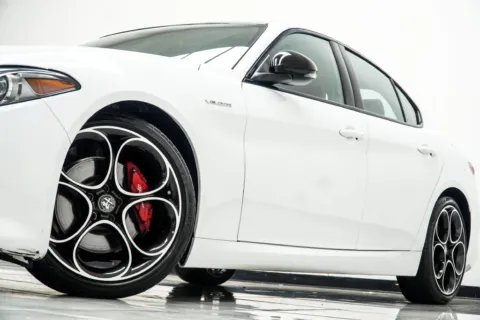 More photos of 2023 Alfa Romeo Giulia Veloce at Grand Motorcars Kennesaw, GA