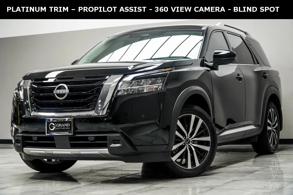 Black 2024 Nissan Pathfinder Platinum for sale in Kennesaw, GA