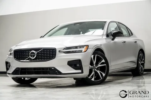 Silver 2024 Volvo S60 B5 Plus Dark Theme for sale in Kennesaw, GA