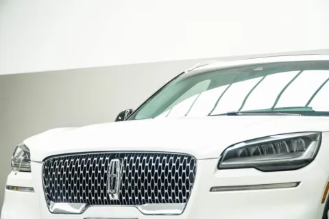 Photos of 2020 Lincoln Aviator Reserve for sale in Kennesaw, GA at Grand Motorcars Kennesaw