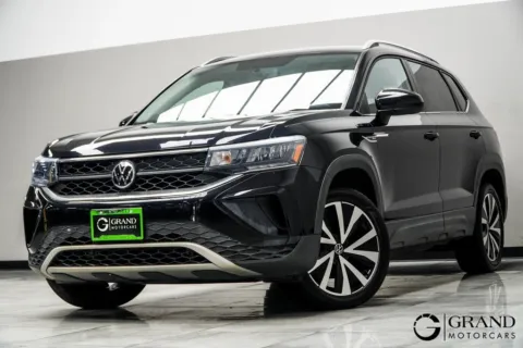 Black 2022 Volkswagen Taos 1.5T SE for sale in Kennesaw, GA