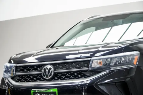 Photos of 2022 Volkswagen Taos 1.5T SE for sale in Kennesaw, GA at Grand Motorcars Kennesaw