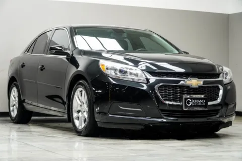 More photos of 2015 Chevrolet Malibu LT at Grand Motorcars Kennesaw, GA
