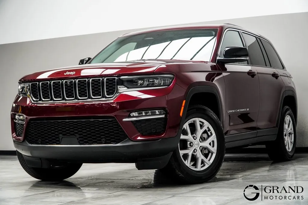 Red 2022 Jeep Grand Cherokee Limited for sale in Kennesaw, GA