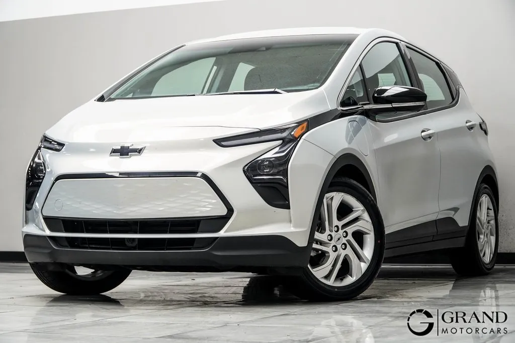 Silver 2023 Chevrolet Bolt EV 1LT for sale in Kennesaw, GA