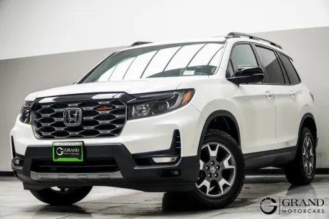 White 2022 Honda Passport TrailSport for sale in Kennesaw, GA