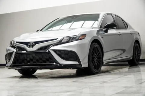 More photos of 2022 Toyota Camry SE at Grand Motorcars Kennesaw, GA