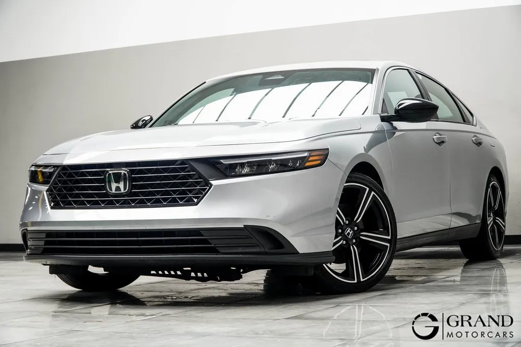 White 2024 Honda Accord Hybrid Sport for sale in Kennesaw, GA