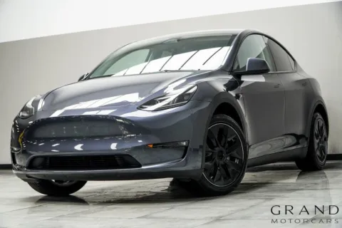 Silver 2023 Tesla Model Y Long Range for sale in Kennesaw, GA