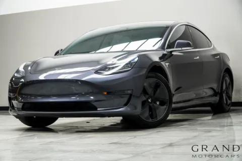 Gray 2019 Tesla Model 3 Mid Range for sale in Kennesaw, GA
