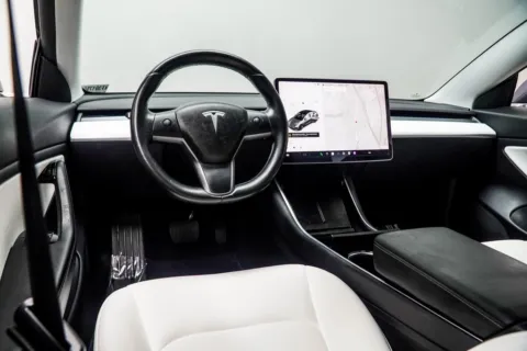 More photos of 2019 Tesla Model 3 Mid Range at Grand Motorcars Kennesaw, GA
