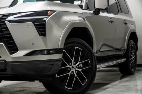 Another view of 2025 Lexus GX 550 Premium+ for sale in Kennesaw, GA at Grand Motorcars Kennesaw