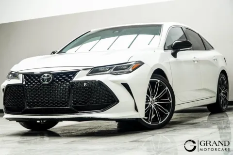 White 2021 Toyota Avalon Touring for sale in Kennesaw, GA