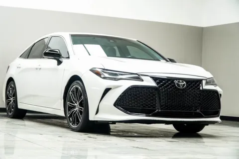 More photos of 2021 Toyota Avalon Touring at Grand Motorcars Kennesaw, GA