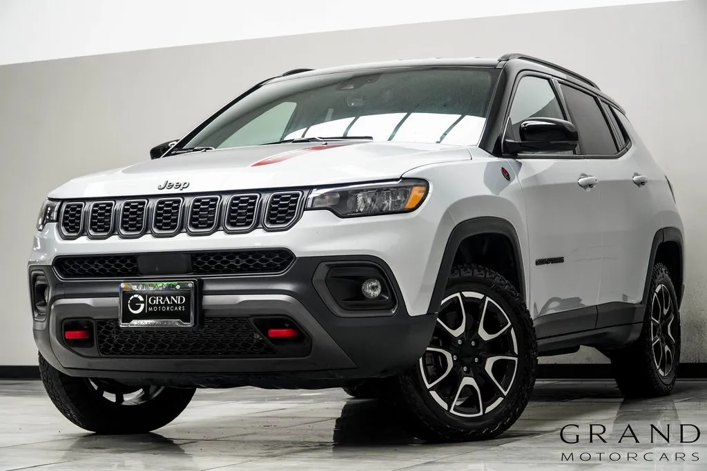 Silver 2024 Jeep Compass Trailhawk for sale in Kennesaw, GA