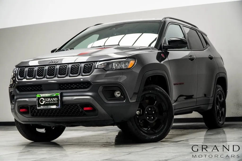 Gray 2024 Jeep Compass Trailhawk for sale in Kennesaw, GA