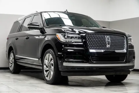 More photos of 2024 Lincoln Navigator L at Grand Motorcars Kennesaw, GA