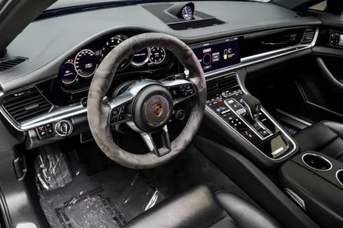 More photos of 2019 Porsche Panamera E-Hybrid 4 at Grand Motorcars Kennesaw, GA