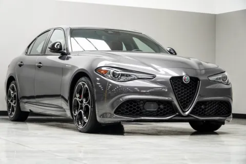 More photos of 2022 Alfa Romeo Giulia Veloce at Grand Motorcars Kennesaw, GA