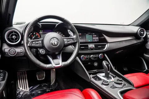 More photos of 2022 Alfa Romeo Giulia Veloce at Grand Motorcars Kennesaw, GA