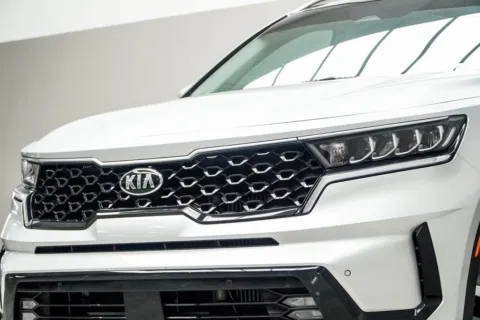 Photos of 2021 Kia Sorento Hybrid EX for sale in Kennesaw, GA at Grand Motorcars Kennesaw