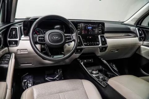 More photos of 2021 Kia Sorento Hybrid EX at Grand Motorcars Kennesaw, GA