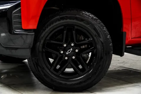Another view of 2019 Chevrolet Silverado 1500 LT Trail Boss for sale in Kennesaw, GA at Grand Motorcars Kennesaw