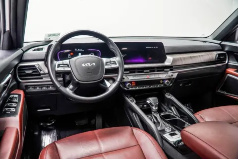 More photos of 2023 Kia Telluride EX at Grand Motorcars Kennesaw, GA
