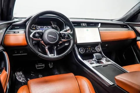 More photos of 2022 Jaguar XF R-Dynamic SE at Grand Motorcars Kennesaw, GA