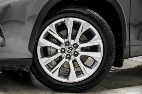 Another view of 2023 Toyota Highlander Limited for sale in Kennesaw, GA at Grand Motorcars Kennesaw