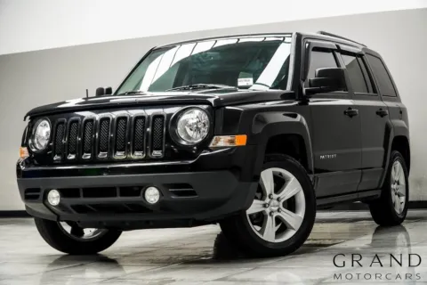 Black 2016 Jeep Patriot Latitude for sale in Kennesaw, GA
