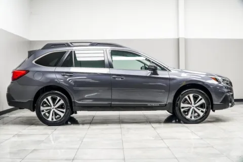 More photos of 2019 Subaru Outback 2.5i at Grand Motorcars Kennesaw, GA