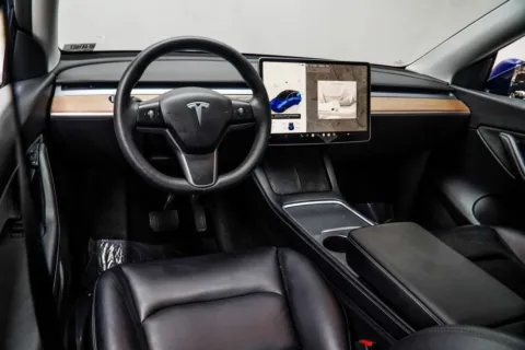 More photos of 2022 Tesla Model Y Long Range at Grand Motorcars Kennesaw, GA